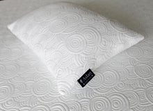 Load image into Gallery viewer, Aslan Adjustable Pillow
